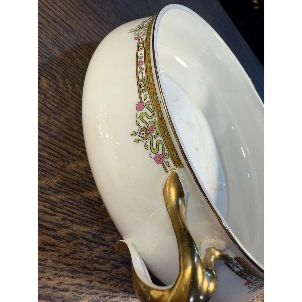 Antique Johnson Bros Covered Dish – 1920s-30s‎ English Tureen with Lid